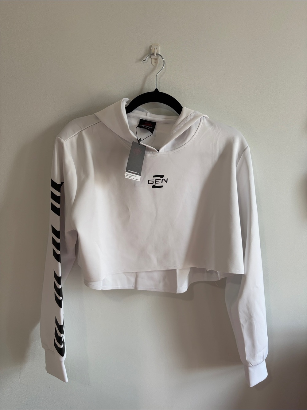 NWT cropped hoodie
